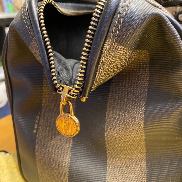 Fendi bag - Picture 3 of 6